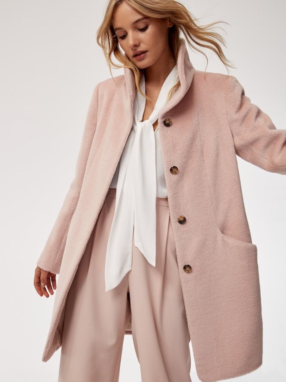 Aritzia wilfred Blush Pink Alpaca Wool coat.